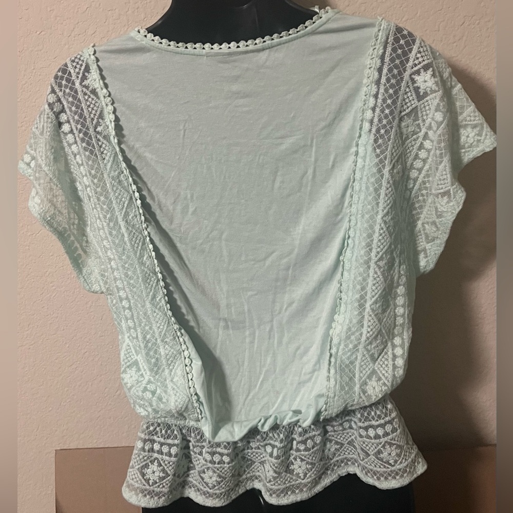 Mint Green Lace Top - Picture 3 of 7